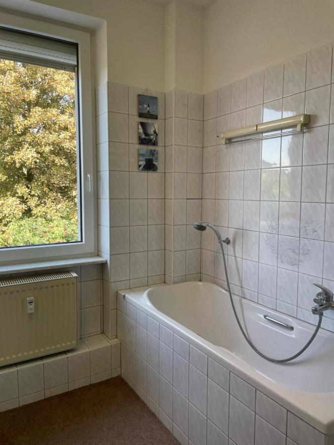 Gemuetliche Wohnung Magdeburg Bagian luar foto